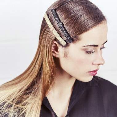 FRAGRANCE Hairclip