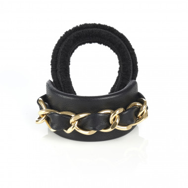 Leather & gold chain...